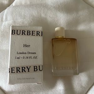 Burberry perfume for women